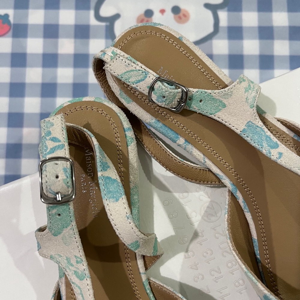 Maison Margiela Tabi Floral-Print Slingback Sandals - Picture 6 of 8